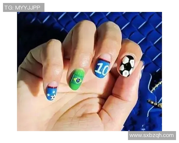 足球明星妻子的时尚美甲秀展现个性与魅力的完美结合 足球明星妻子的时尚美甲秀展现个性与魅力的完美结合